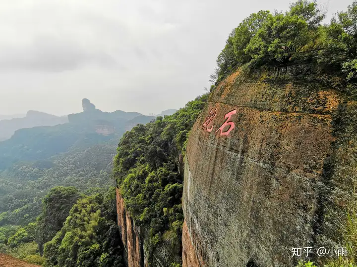 韶关「丹霞山」是一个什么景点，有哪些推荐的游玩攻略和特色景观？