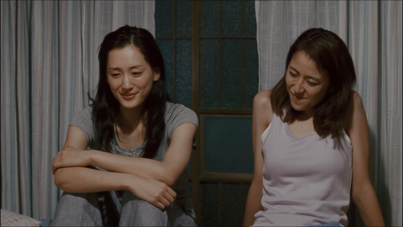 如何评价是枝裕和的电影《海街日记》?