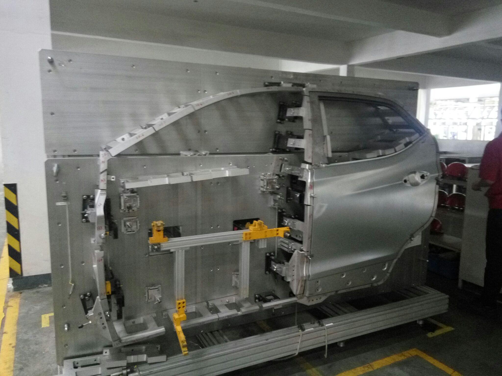 沃尔沃的a柱和b柱的钢屈强度是1800mpa,真的假的?