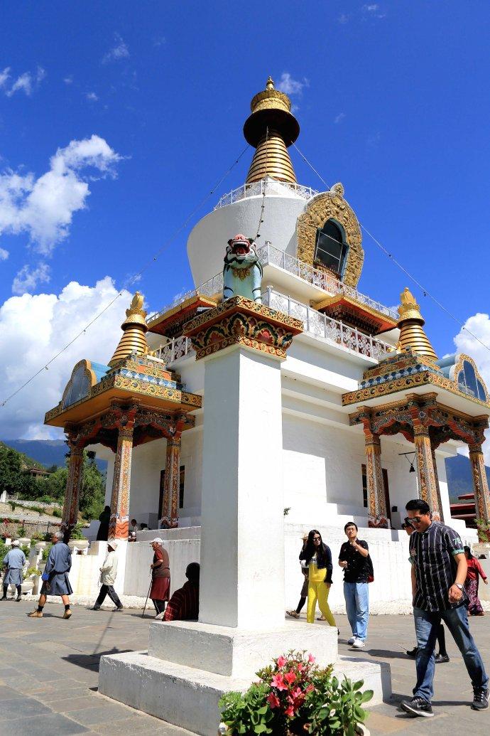 在不丹王国旅行或者常居是怎样的体验? 