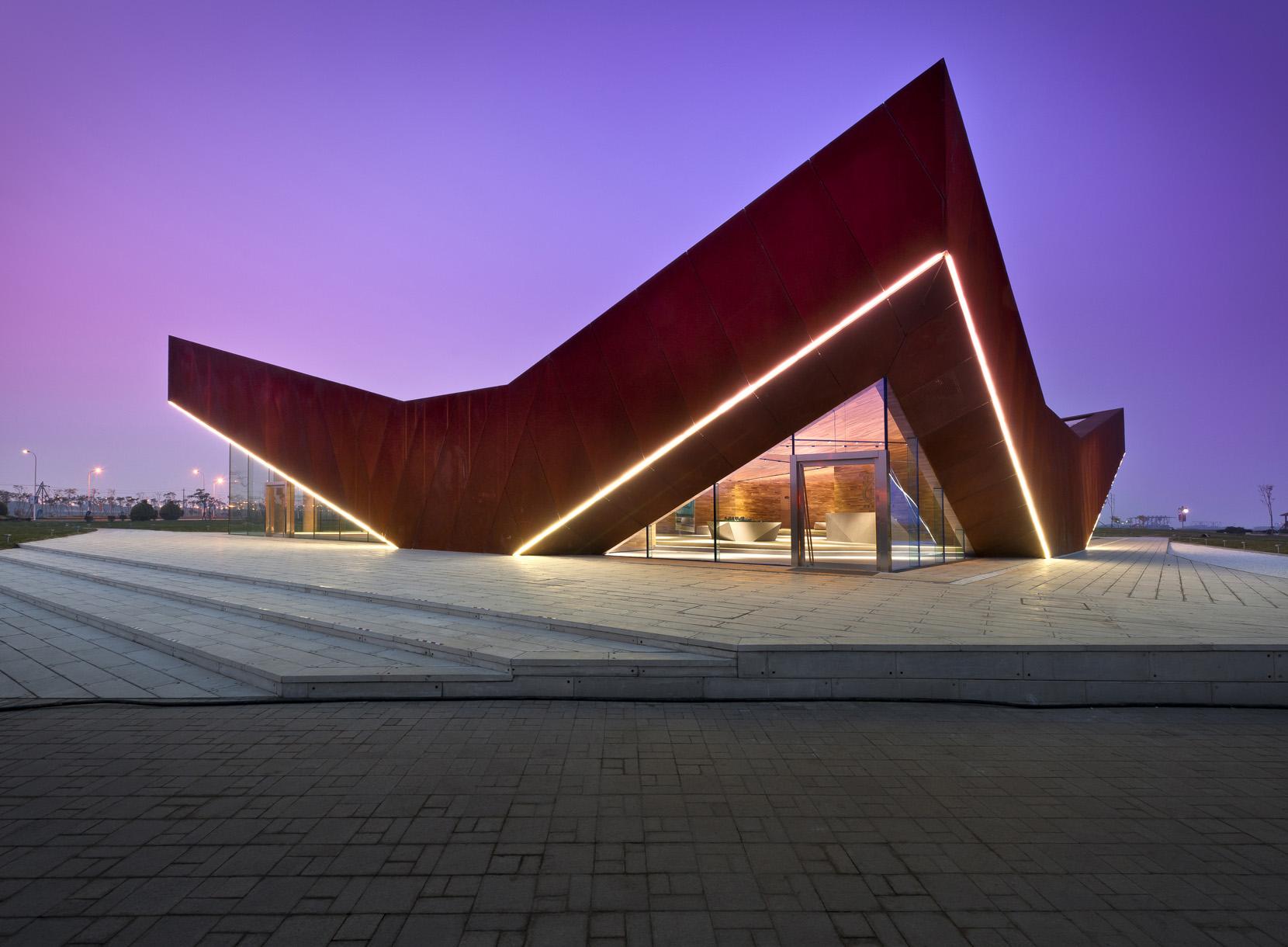 有哪些美丽实用的以三角形为元素的建筑?