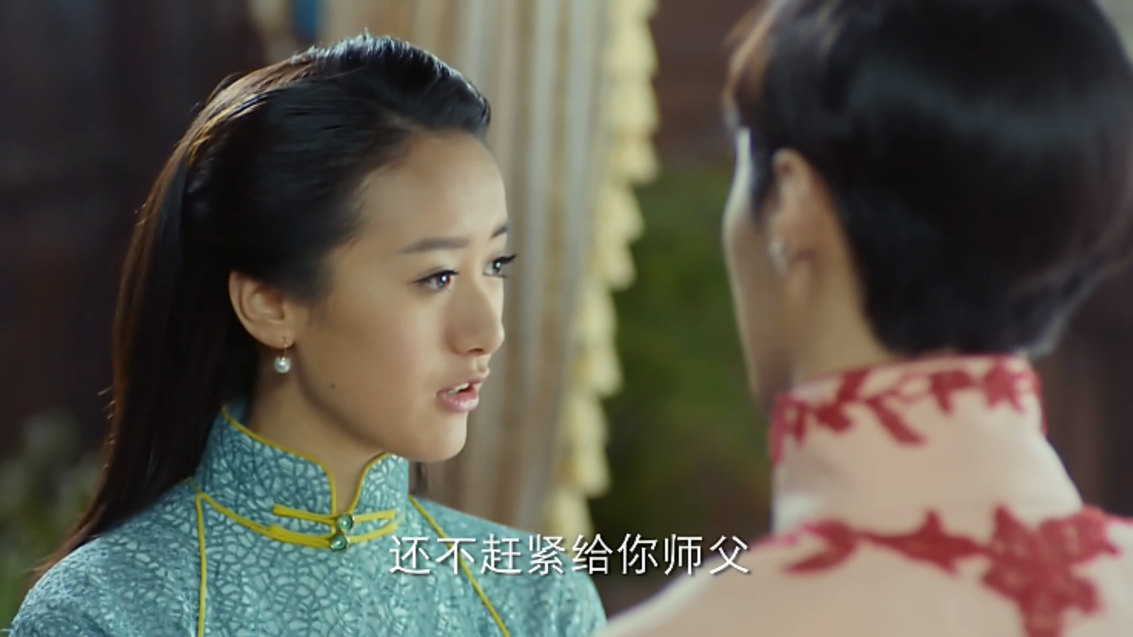 看老九门的二月红和丫头我尴尬癌都出来了两人完全没有夫妻情深的感觉