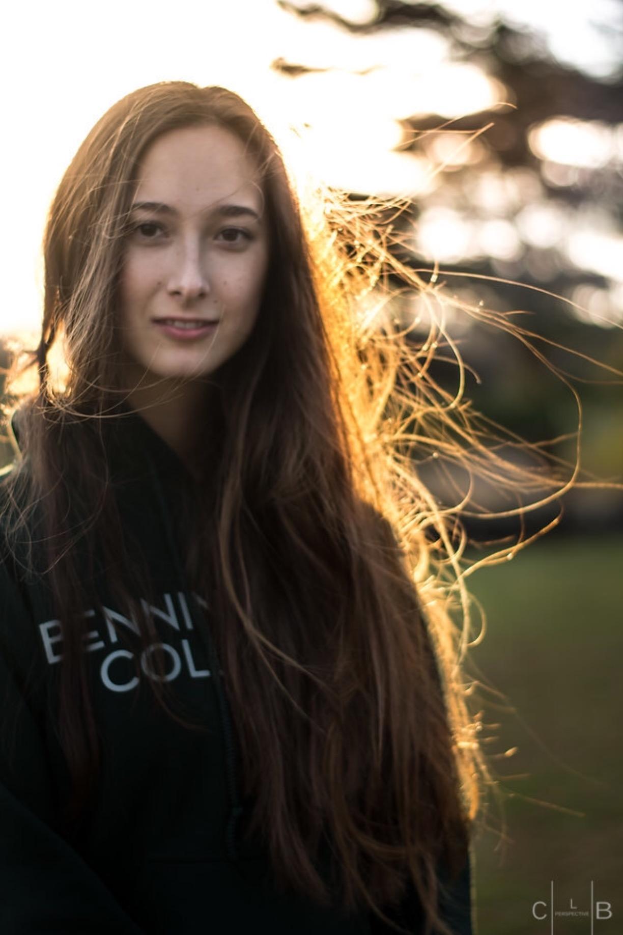 为何王燕妮的资料少之又少? - 知乎