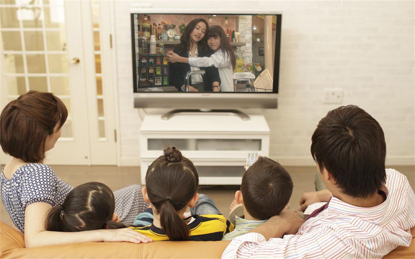 好物app | 在家看电视也能学到的穿搭术