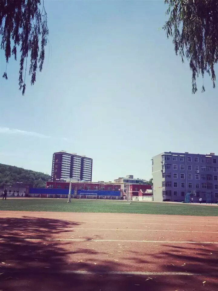 在吕梁贺昌中学读书是一种怎样的体验?