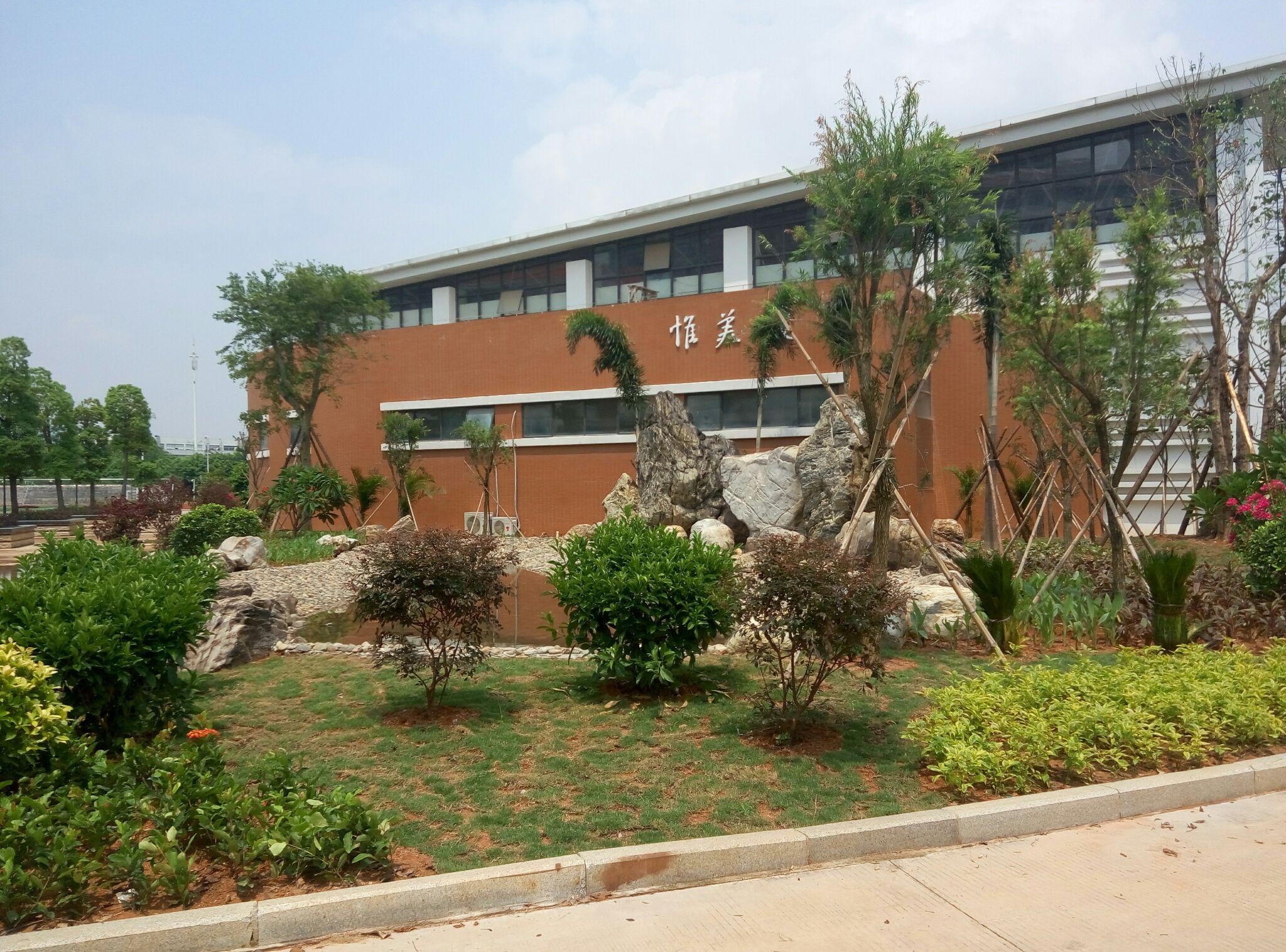 在厦门实验中学就读是一番怎么的体验?