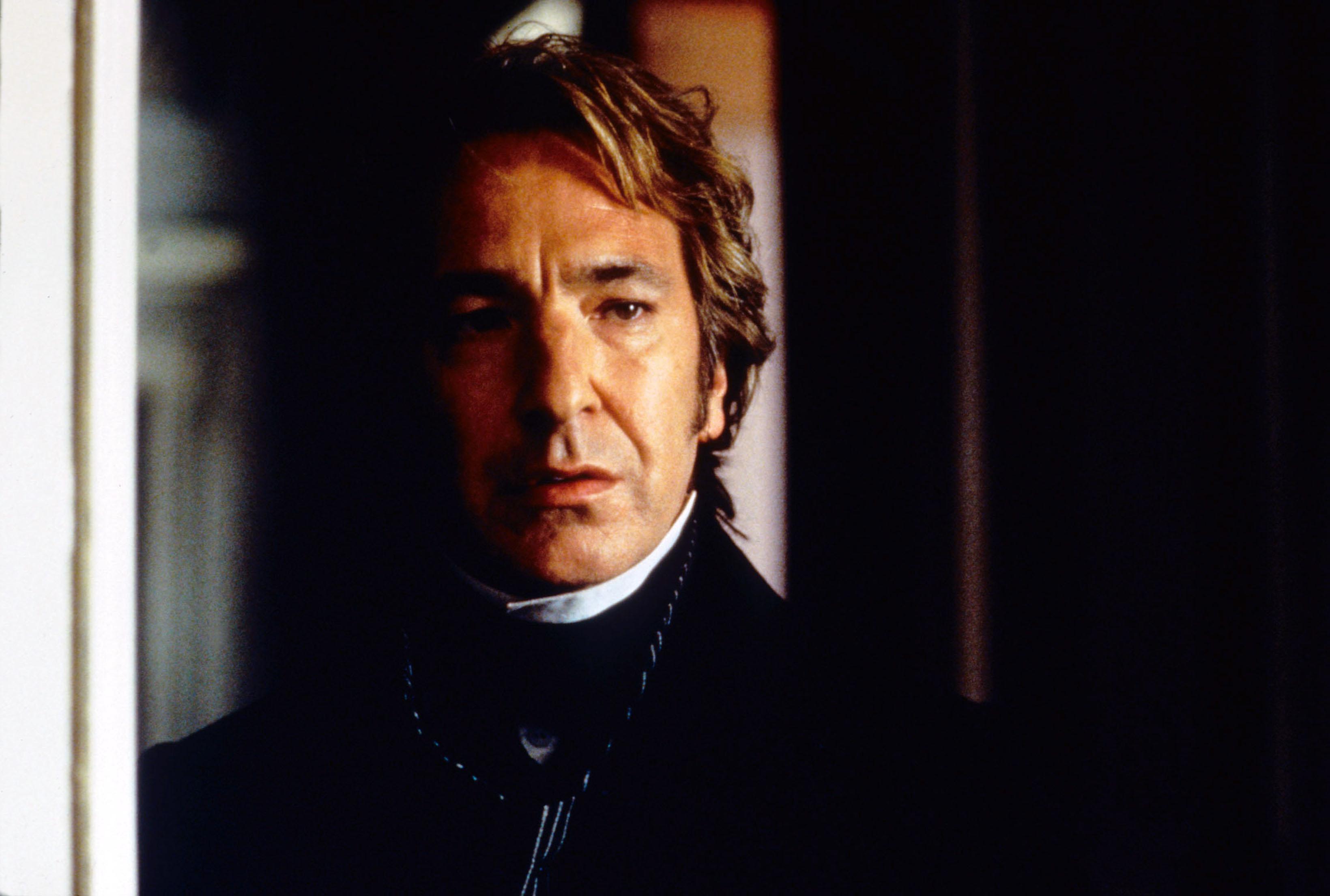 如何评价艾伦·里克曼先生在扮演斯内普教授时的演技?