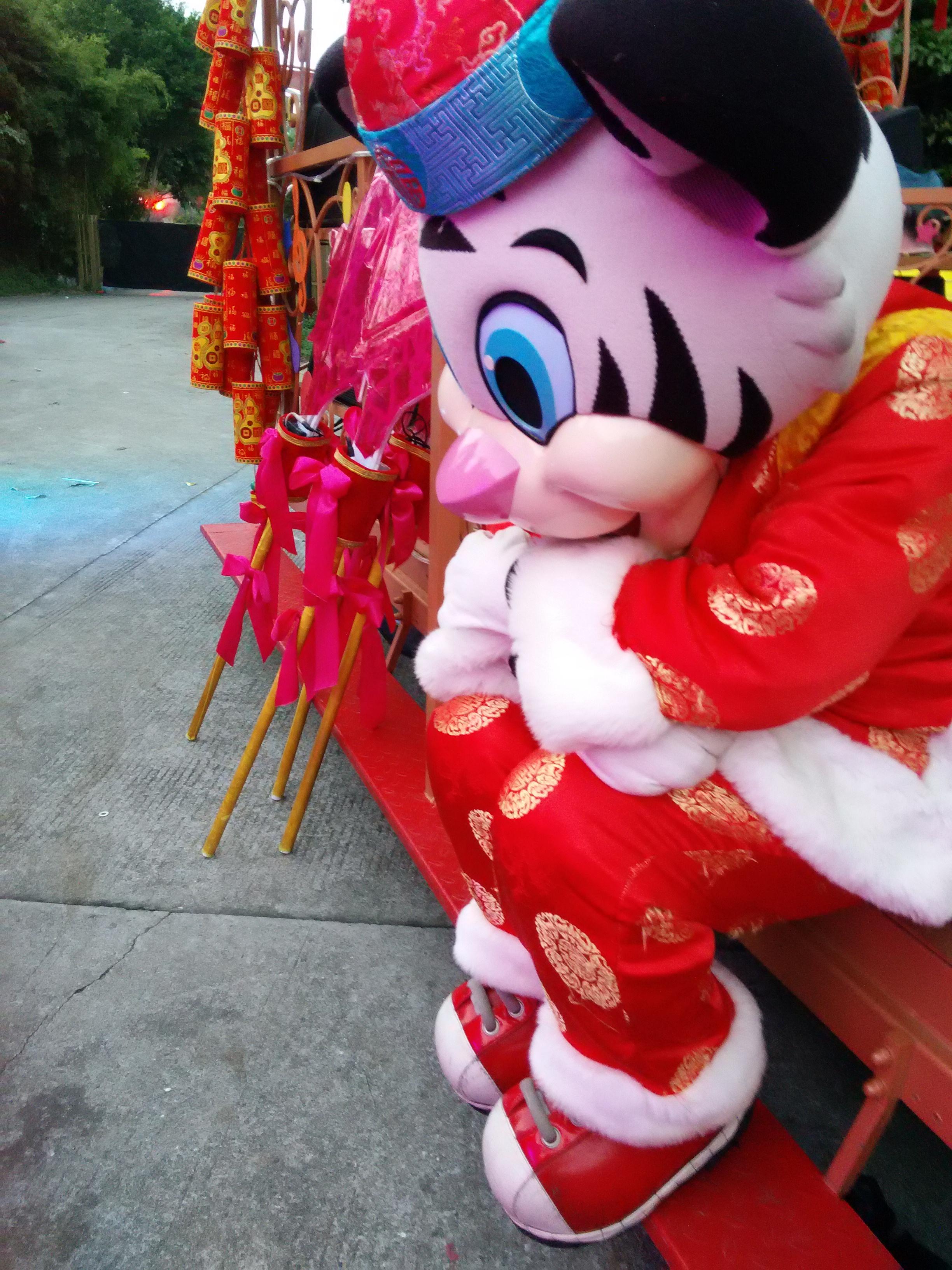 扮人偶卖萌动作有哪些? - 知乎