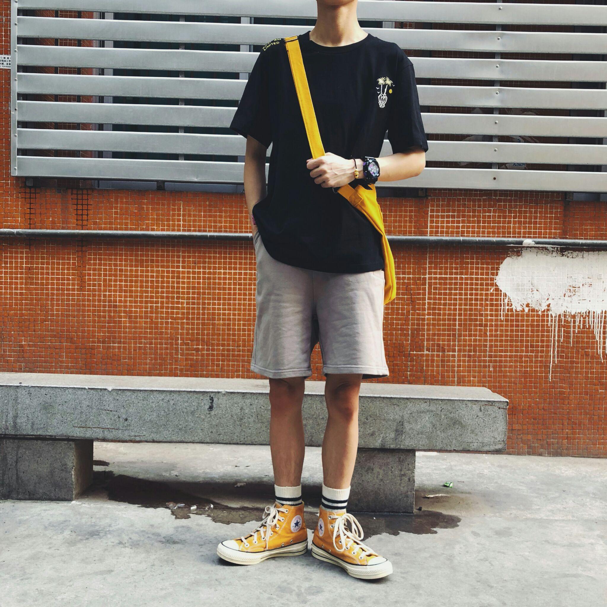 高瘦的竹竿男大学生夏天怎么穿衣服! - 知乎