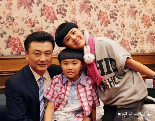 事实证明,56岁“直播卖货”的刘纯燕,已经走上人生另一条大道 - 知乎