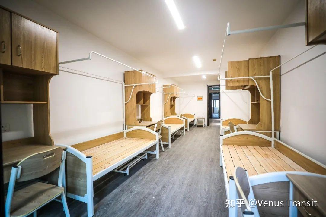 求问复旦大学东区宿舍17号楼条件