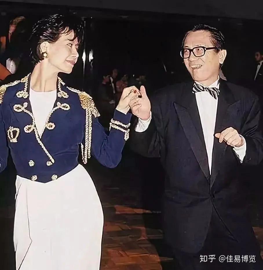香港才女林燕妮:到底是自己买花戴的女人,终归活得这般肆意洒脱 - 知乎
