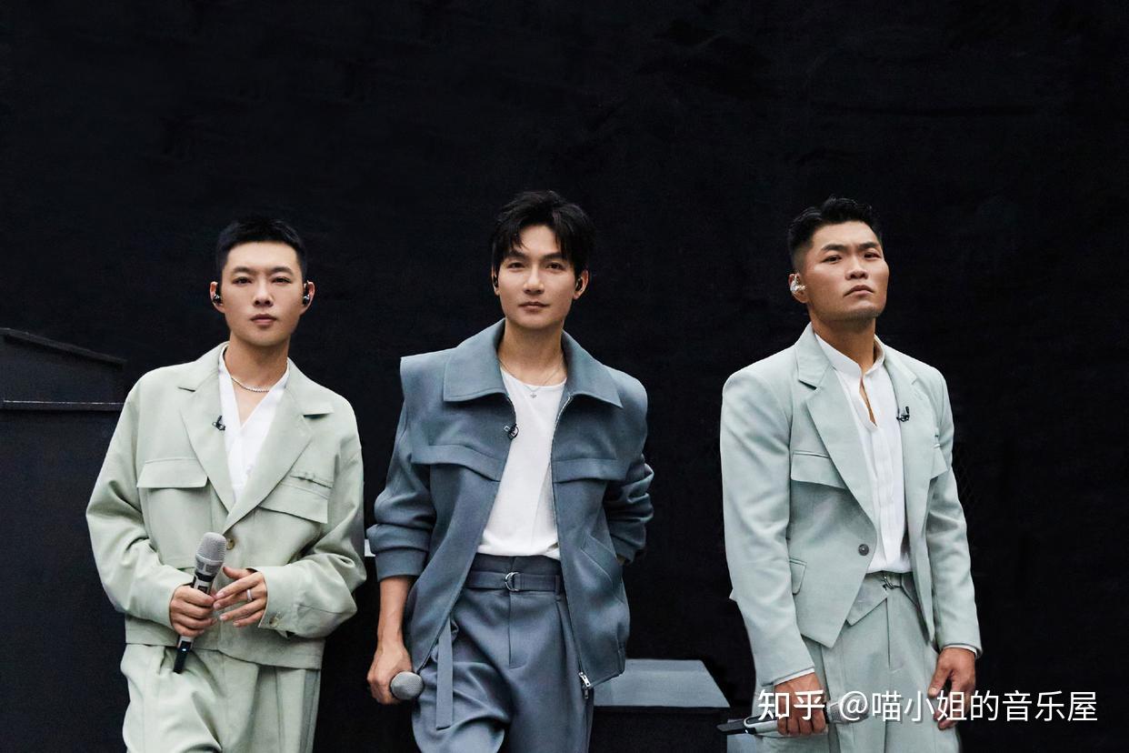 陈楚生&李玖哲&董宝石《行走的鱼》,唱出无数人深埋于心的话 - 知乎