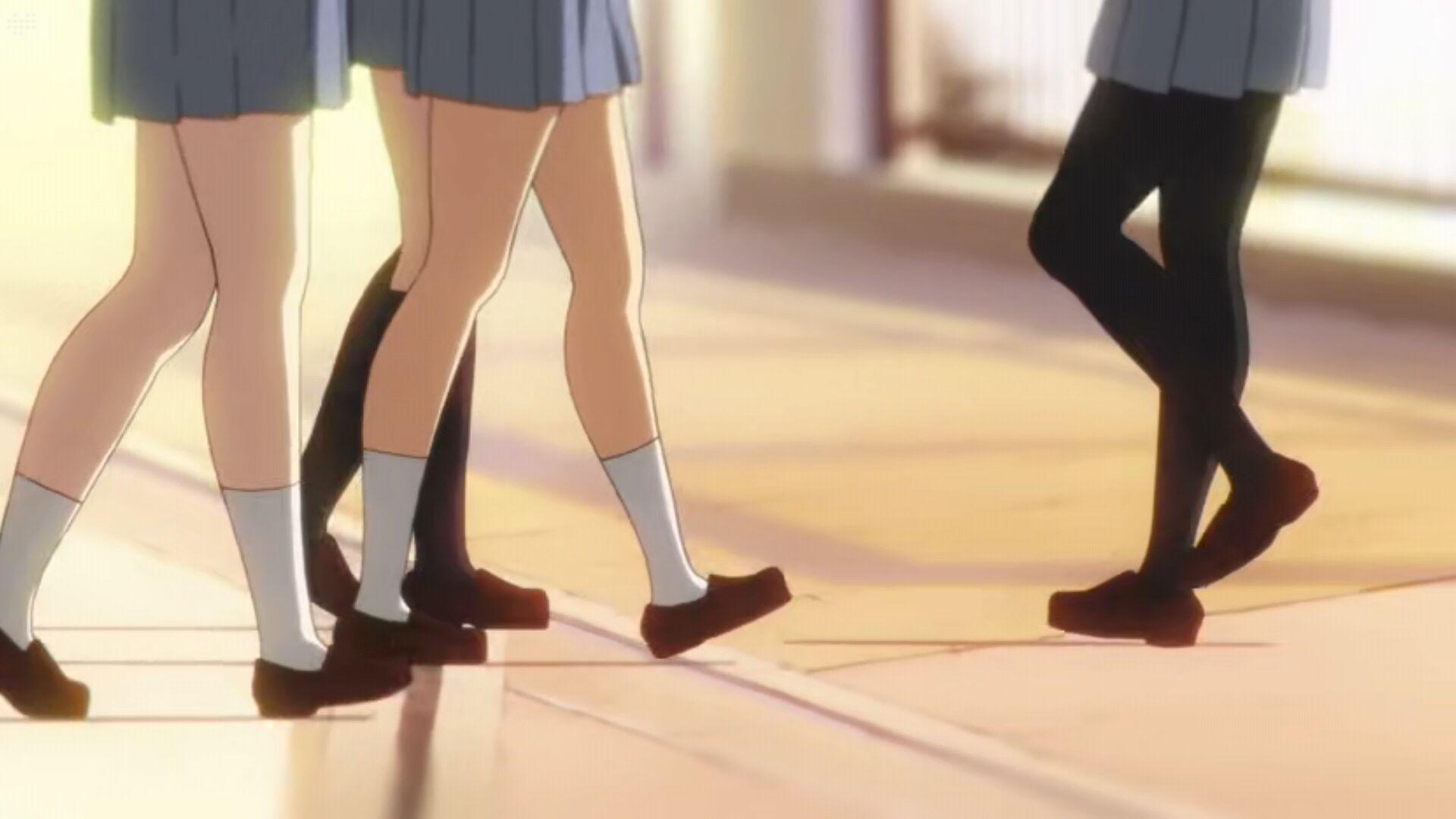 如何看待京都动画作品中女性角色的腿部偏粗? - 知乎