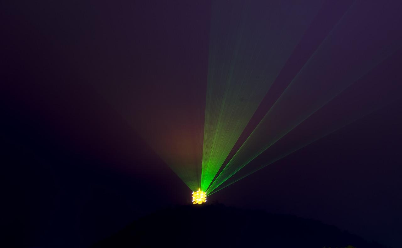 4. 色温调节技巧