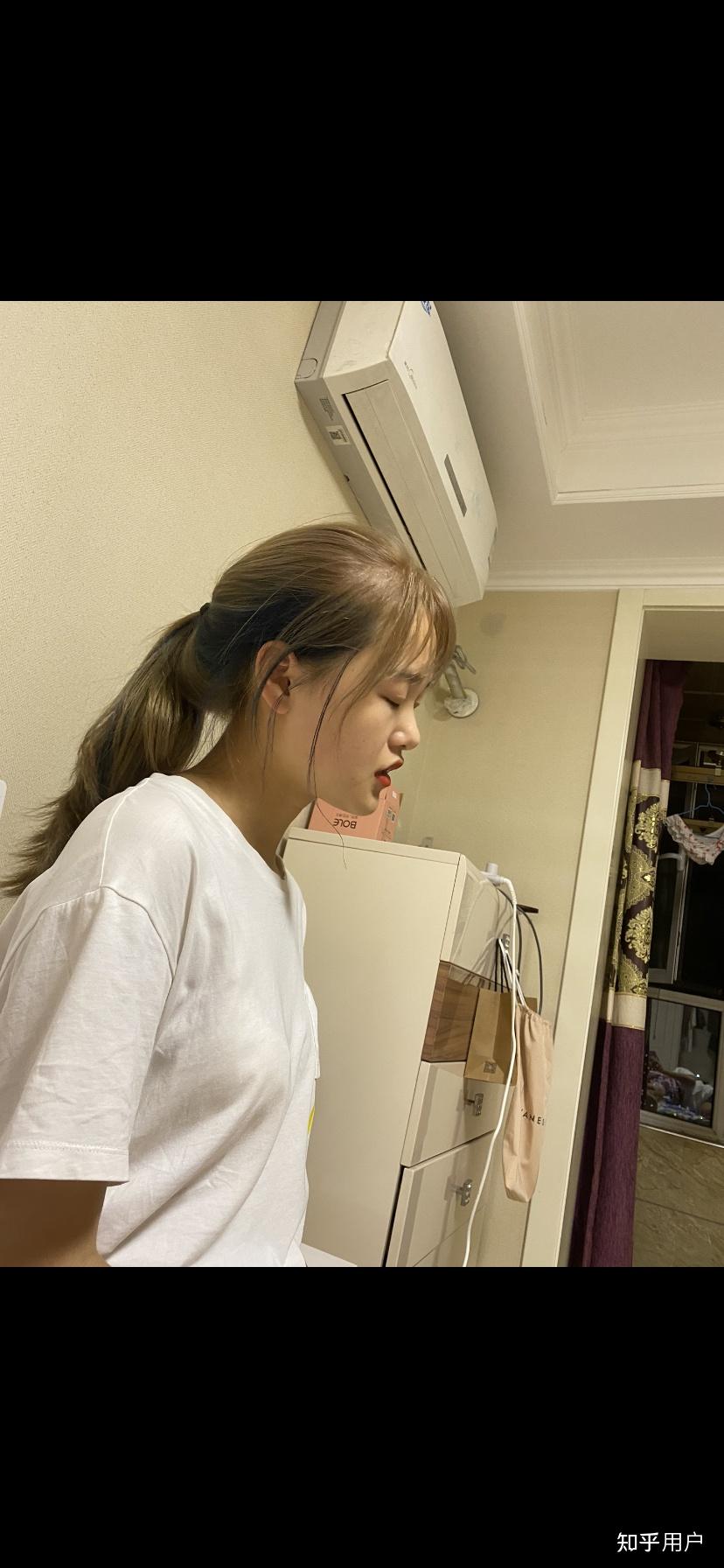 有一个超级扁平的侧脸是一种什么样的体验?