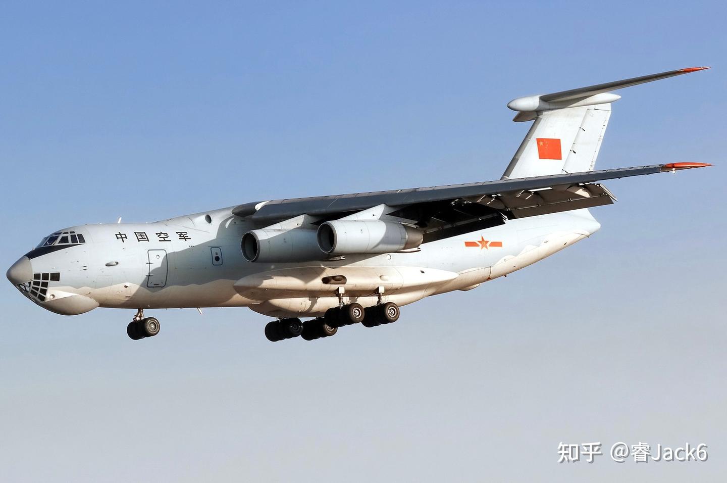 图片鉴赏：中国空军‌伊尔-76运输机 - 知乎