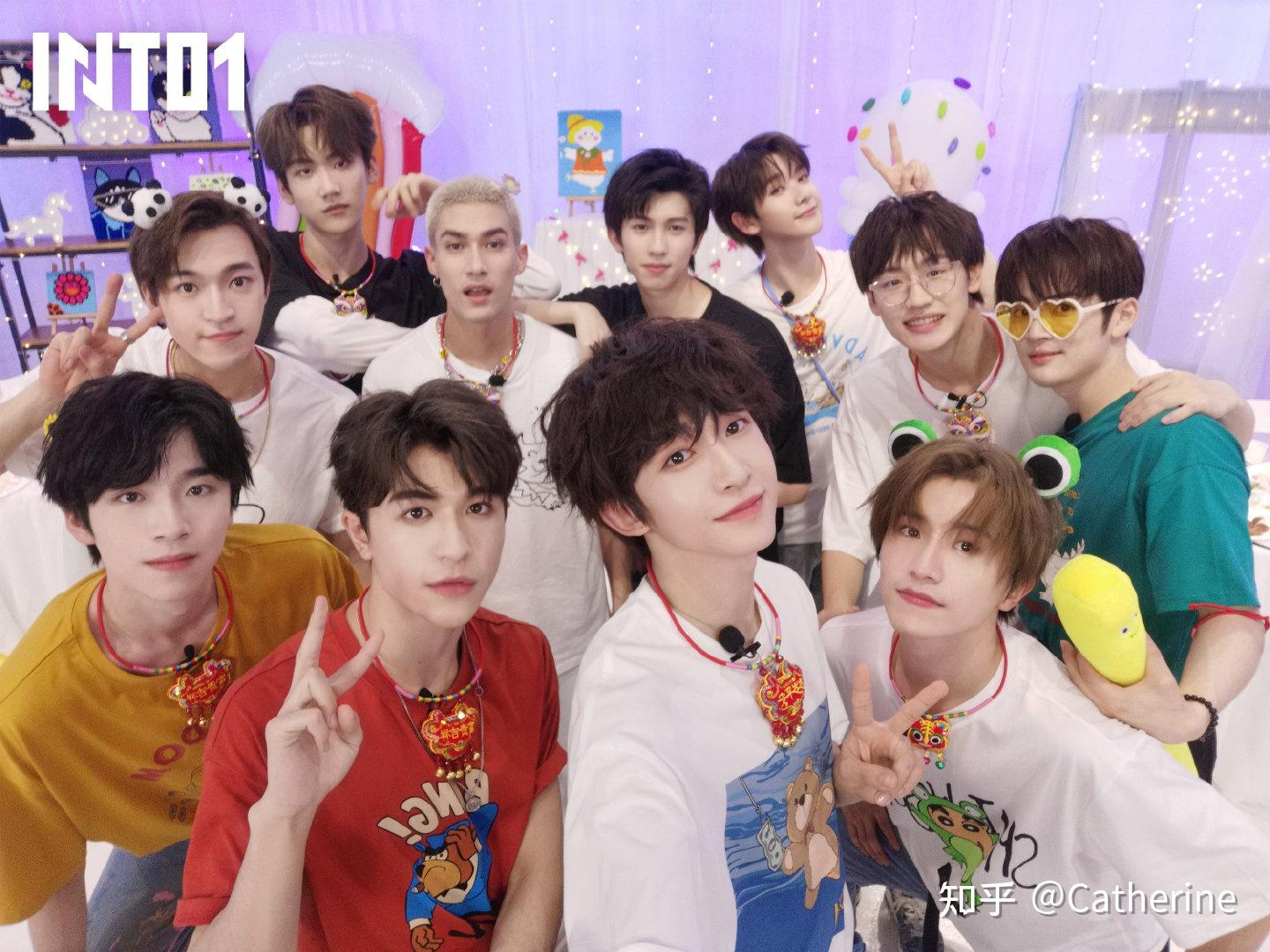 into1这个团怎么样