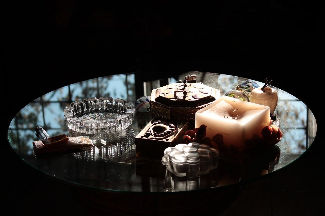 变色杯是什么样的