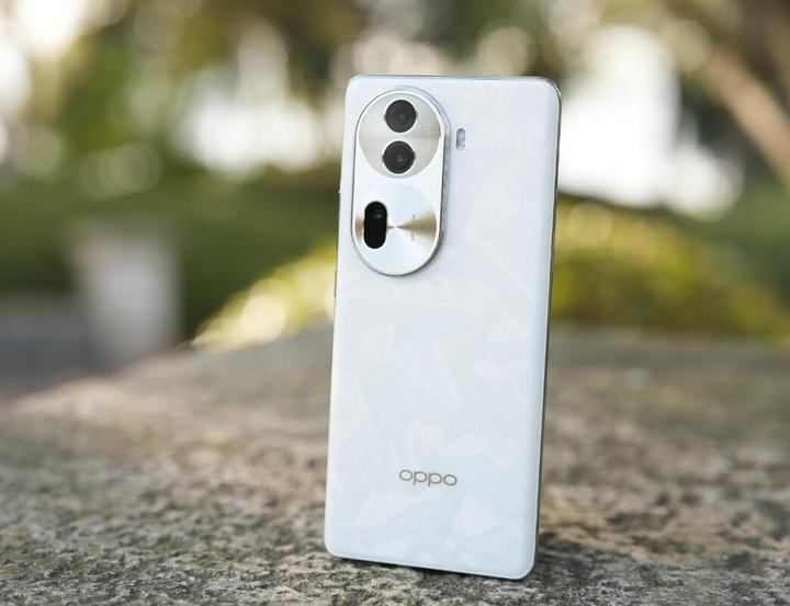 oppo reno11系列值得买吗,有啥优缺点?该怎么选?
