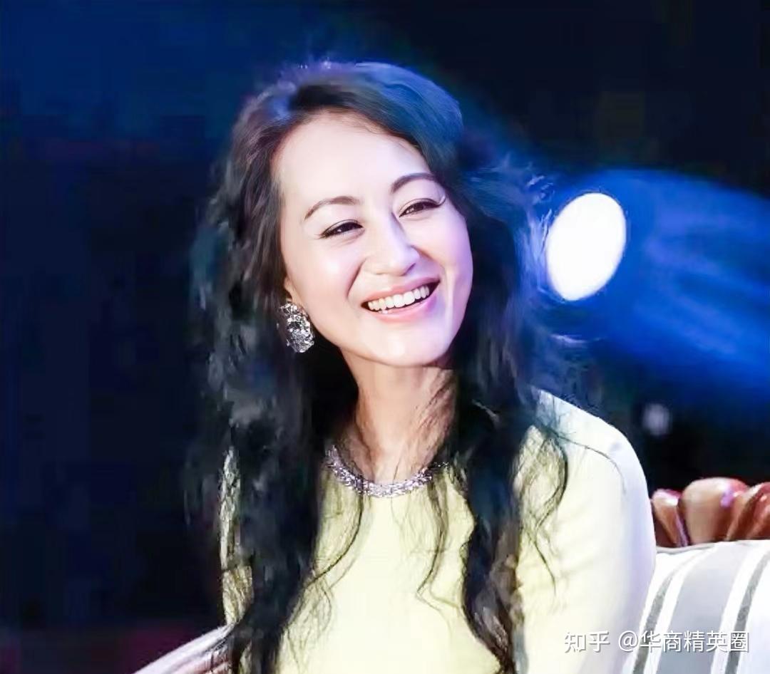 探秘厦门巾帼商圈“女帅”背后故事:17岁崭露头角,控制4家企业 - 知乎