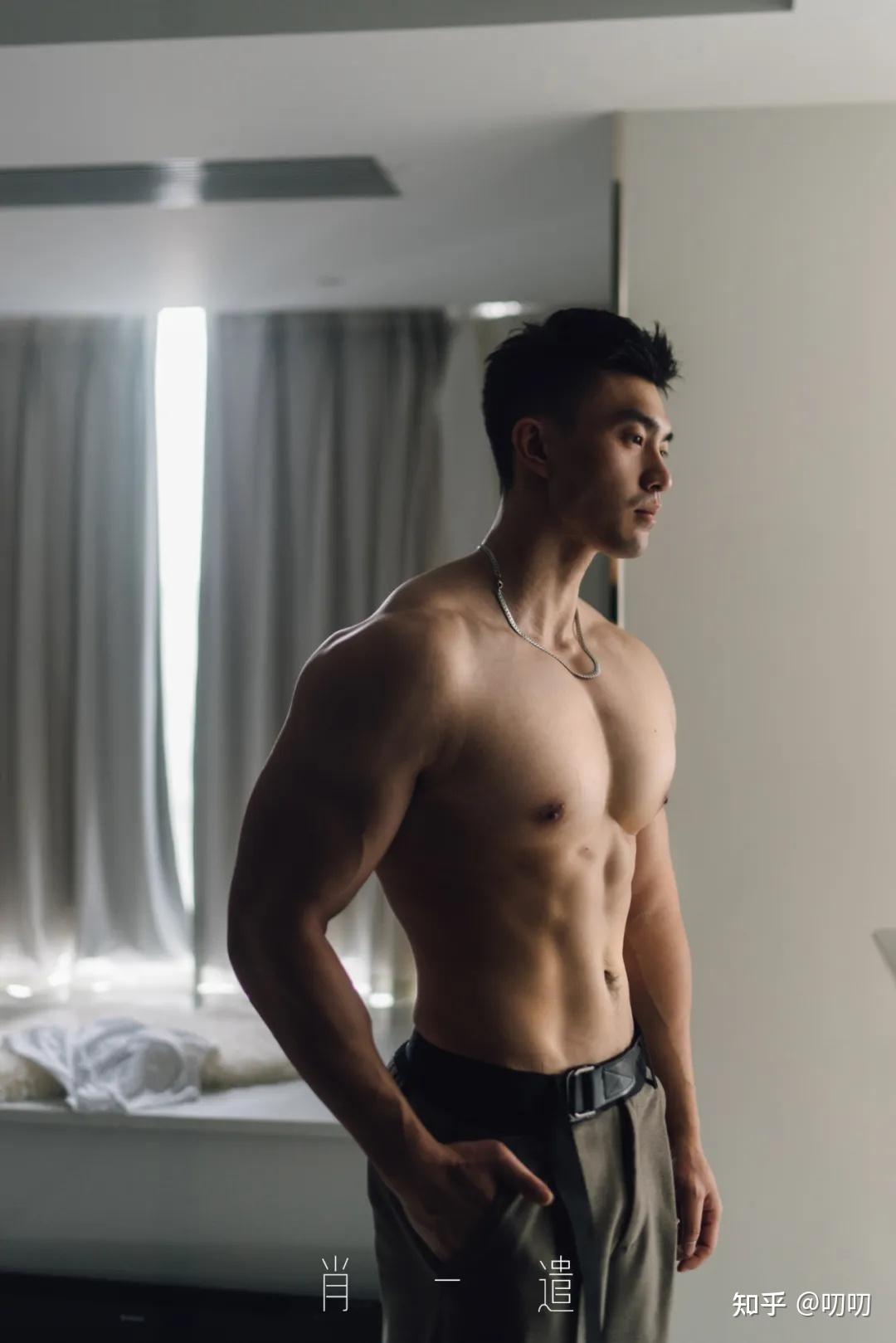 这种精壮的四川男人,真的太戳我xp了! - 知乎