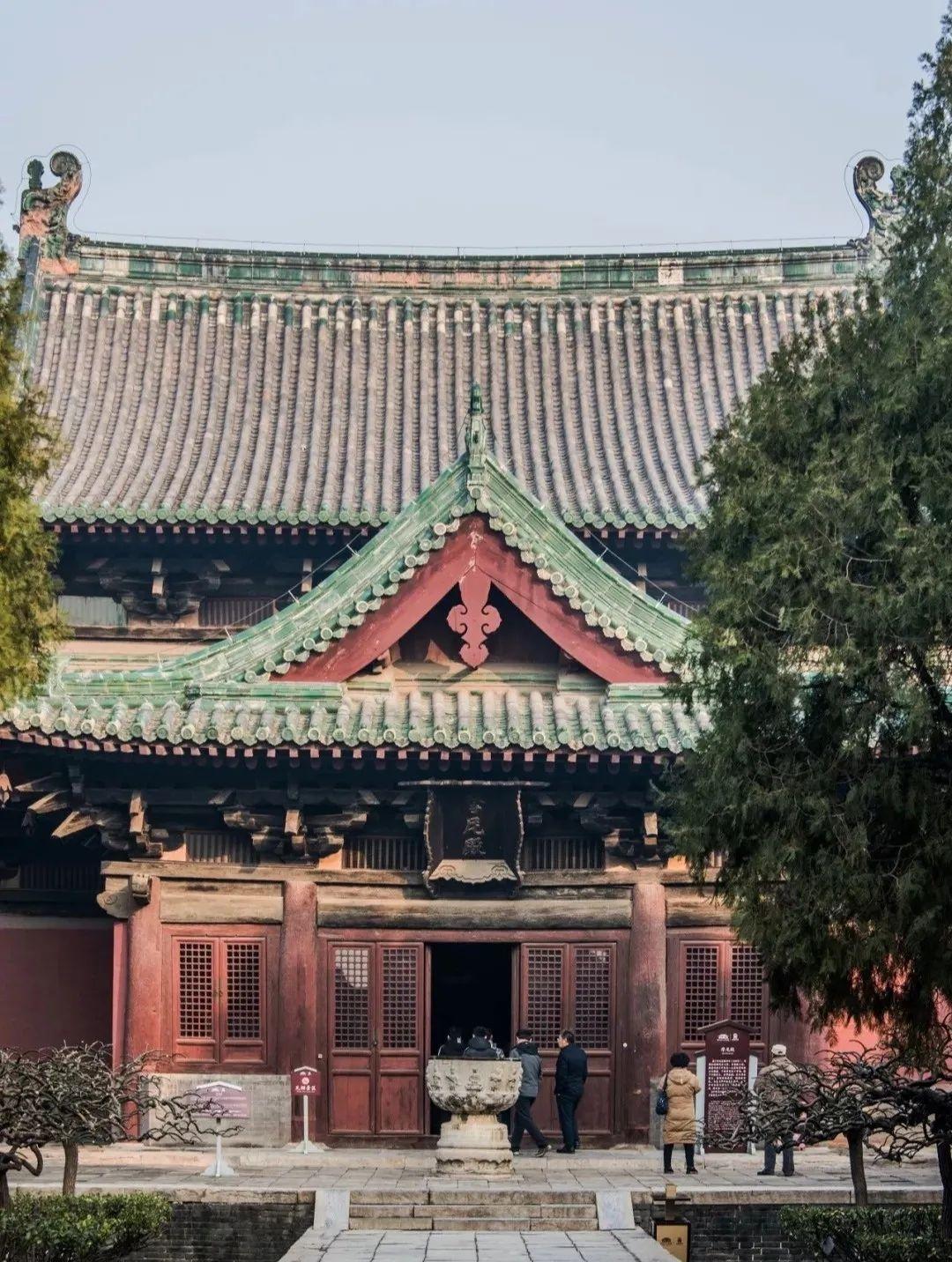 河北正定隆兴寺摩尼殿中用拱眼壁采光是有意而为之么