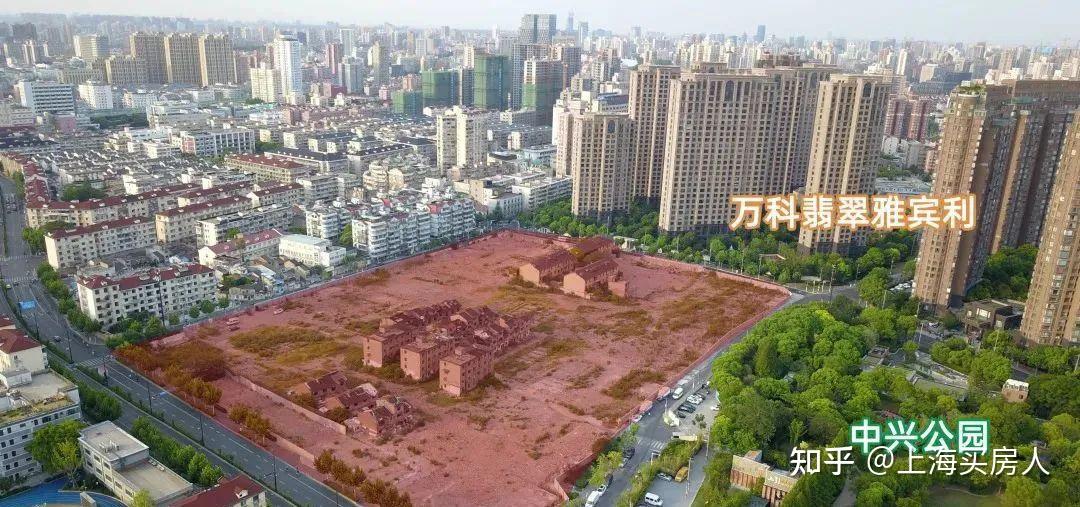联动价13.3万元/㎡!静安内环内 豪宅新品「万科·中興傲舍」将推约100-260㎡2-4房! - 知乎