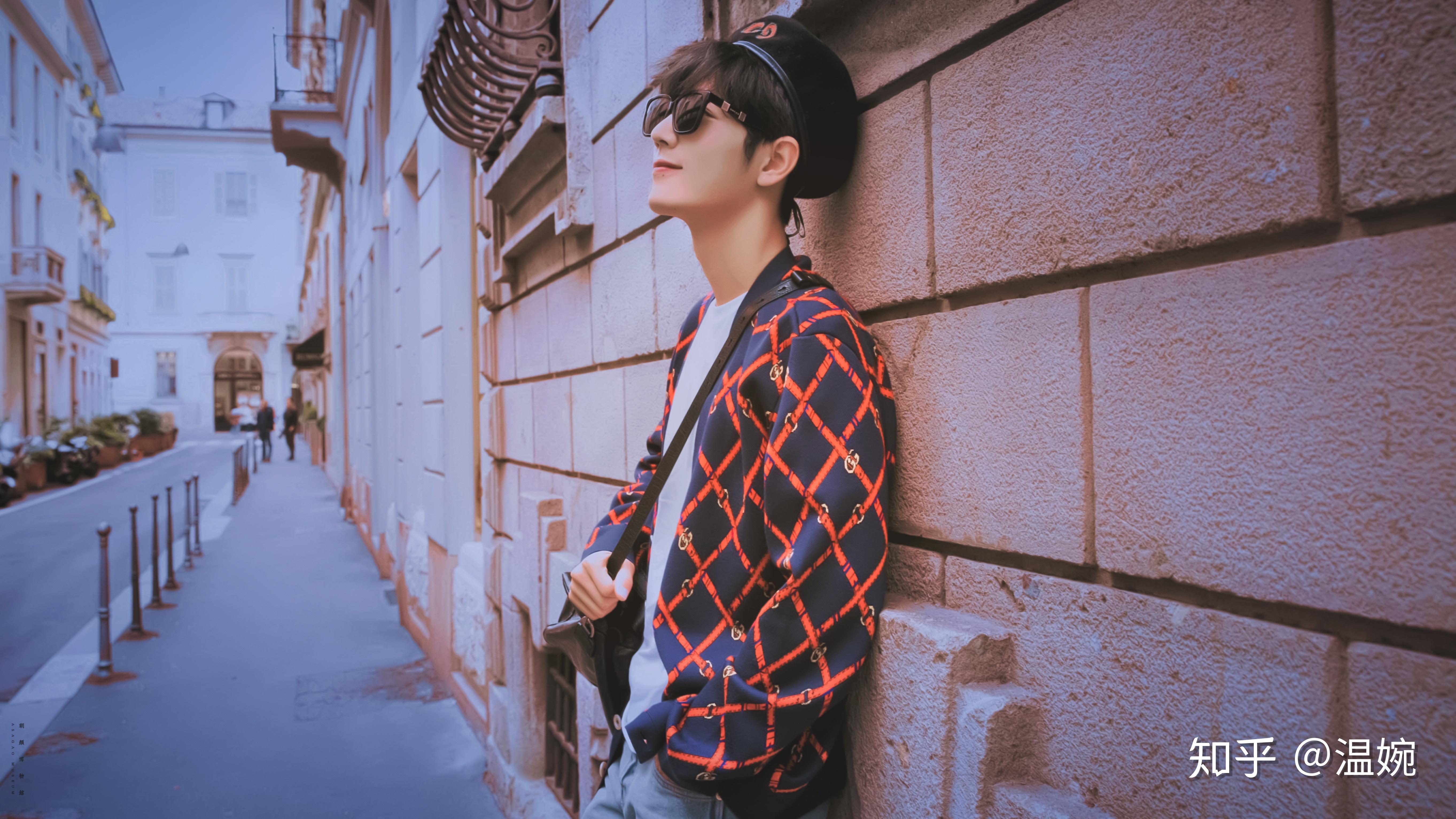 有没有肖战的高清图片,可以当壁纸的那种照片? - 知乎