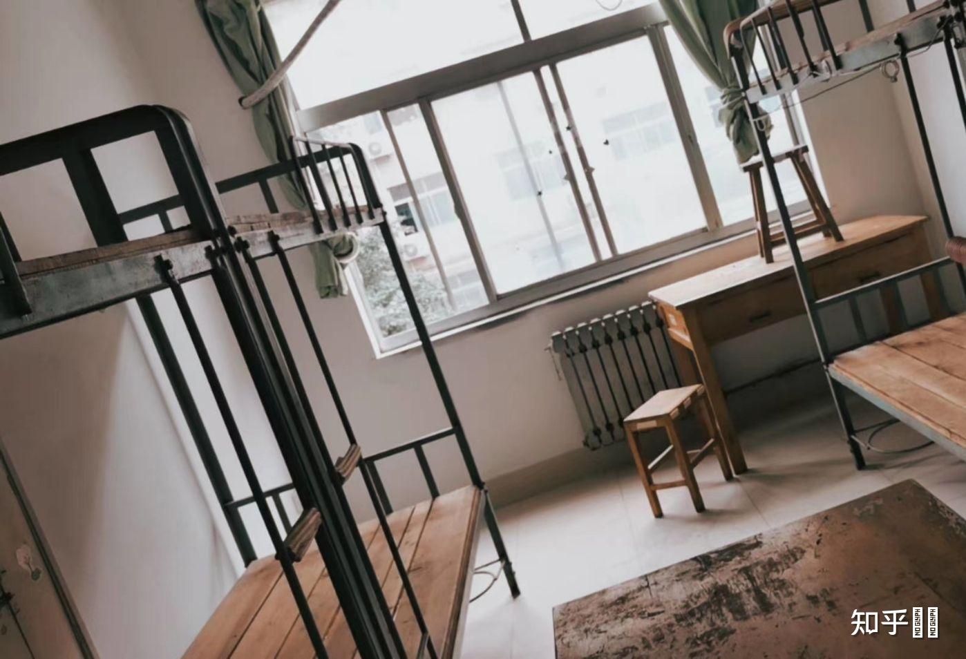 济南大学的宿舍条件如何校区内有哪些生活设施