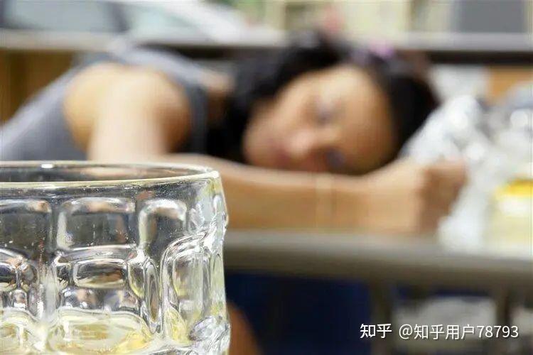 长期喝酒的人,身体会发生怎样的变化?别等到疼痛才去戒酒 - 知乎