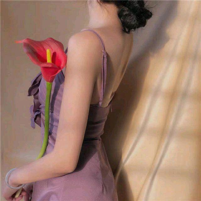 有哪些好看的百合头像