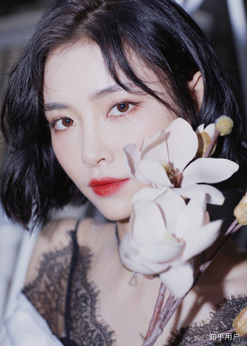 拿喜欢的女明星做微信聊天背景有问题吗? - 知乎