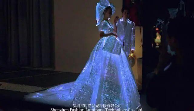 当科技落在服装上,你还不知道发光服装科技技术吗? - 知乎
