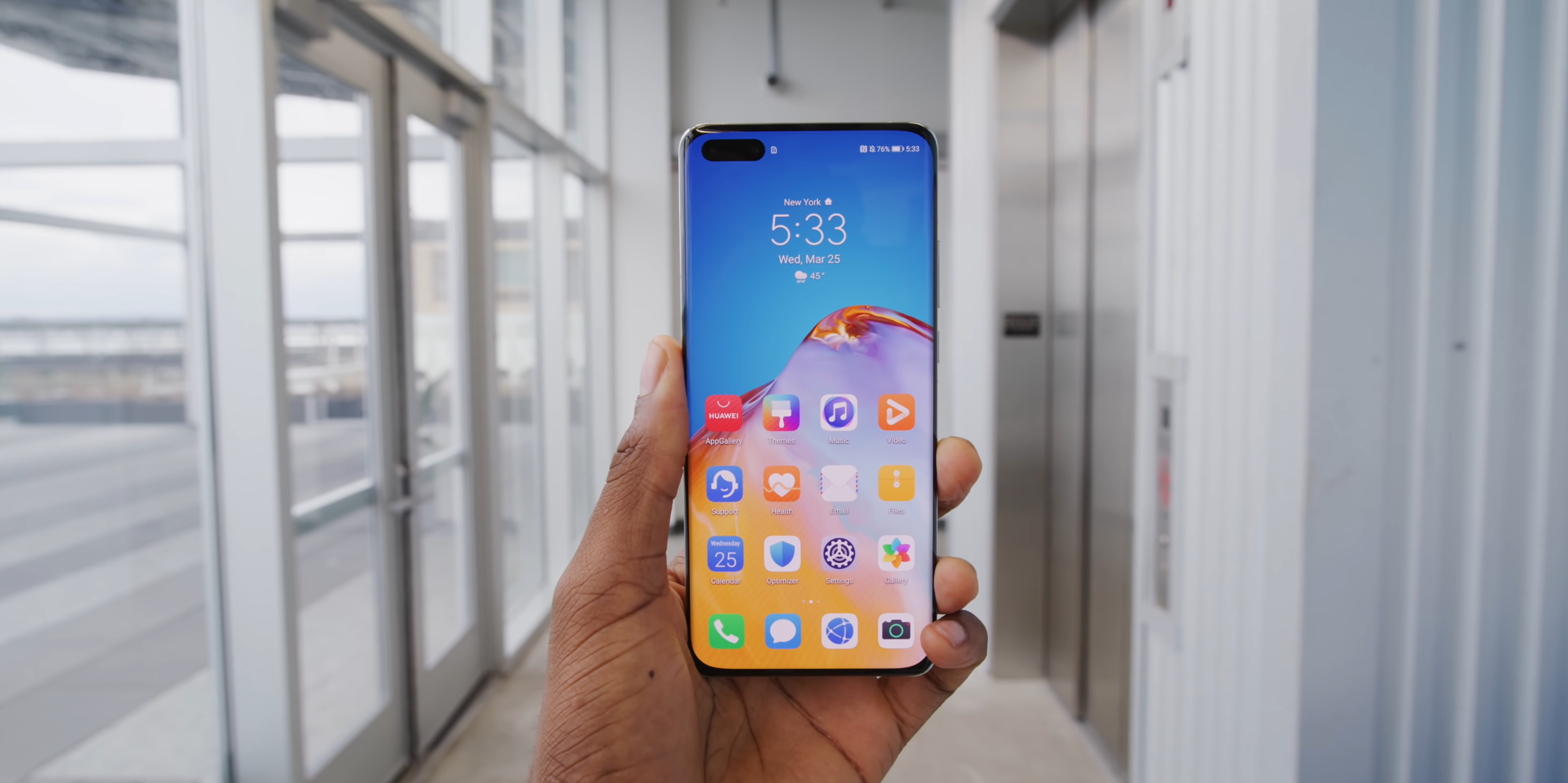 如何评价2020年3月26日发布的华为p40系列有哪些亮点和不足