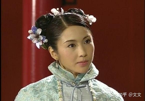 年世兰在《甄嬛传》中为什么叫华妃? - 知乎