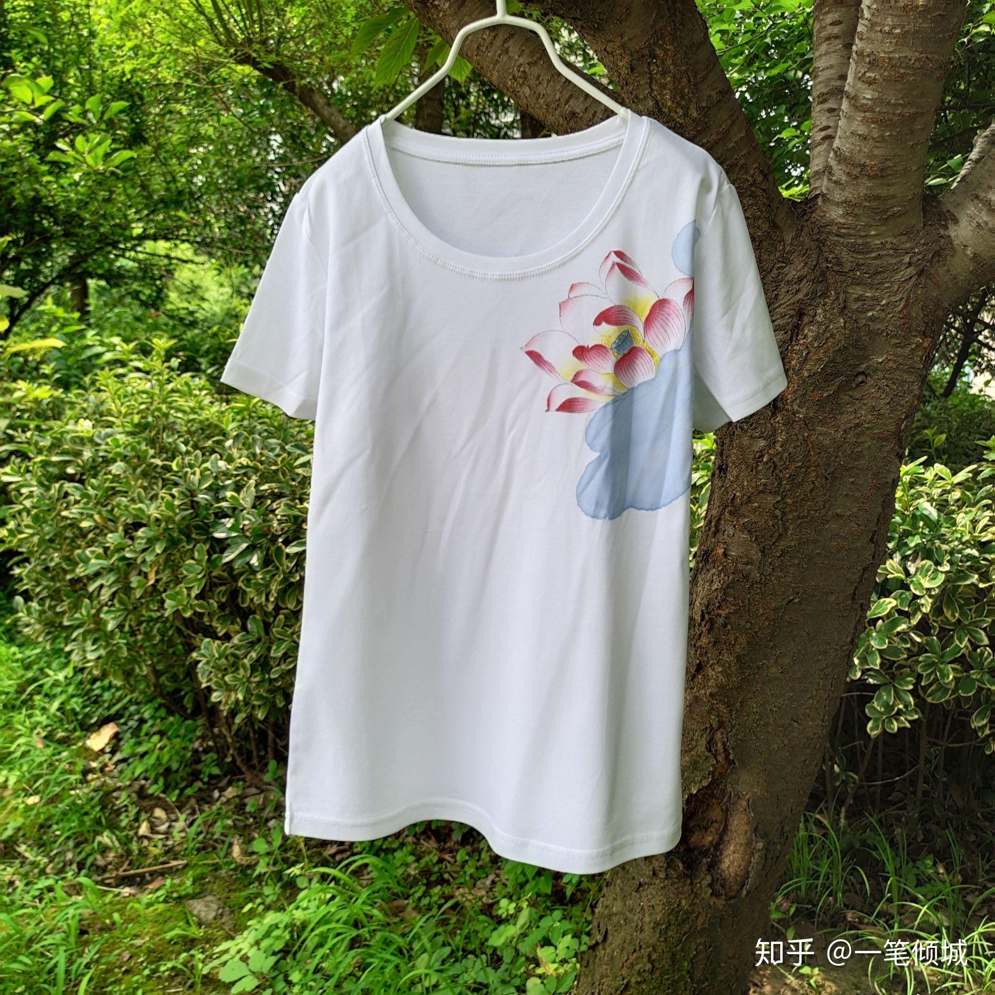 想要diy衣服,请问用怎样的颜料画在衣服上合适? - 知乎