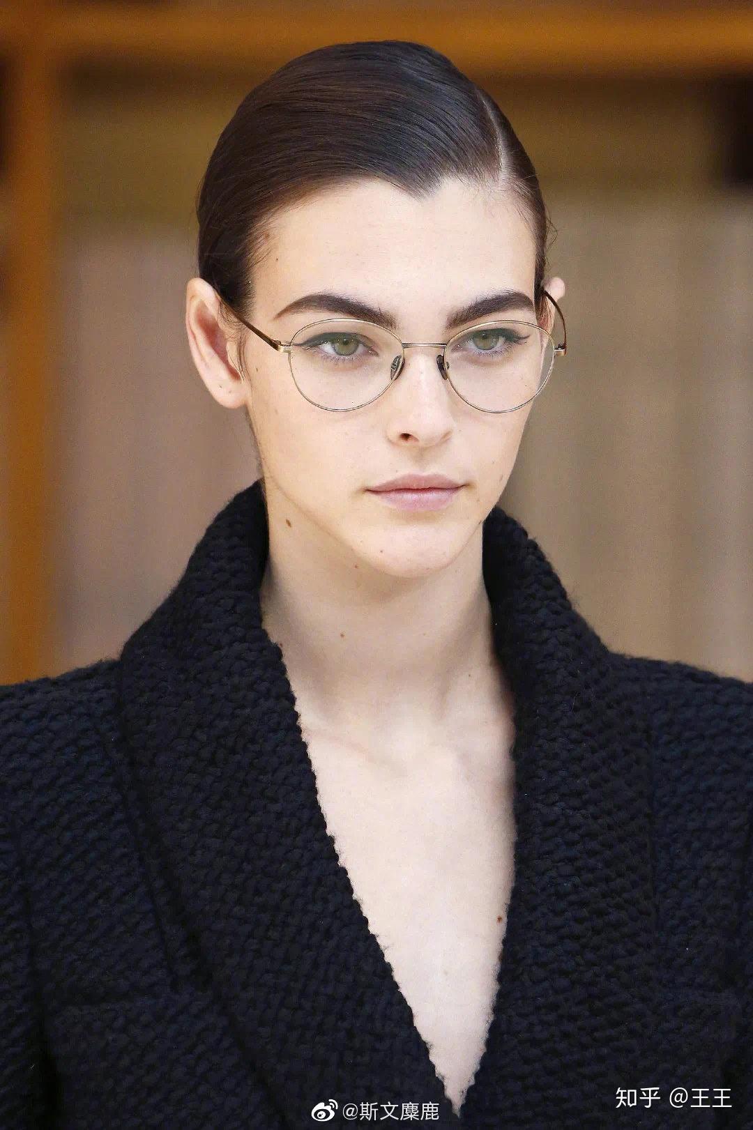 如何评价意大利新任超模vittoceretti