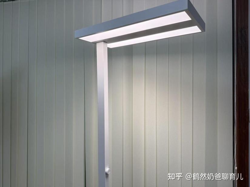 霍尼韦尔灯质量很差吗?书客、霍尼韦尔、米家护眼大路灯测评对比 - 知乎