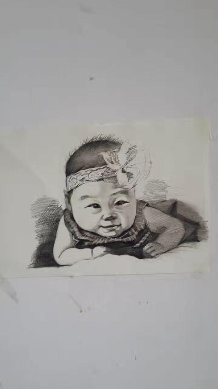 出生的小婴儿素描画图片