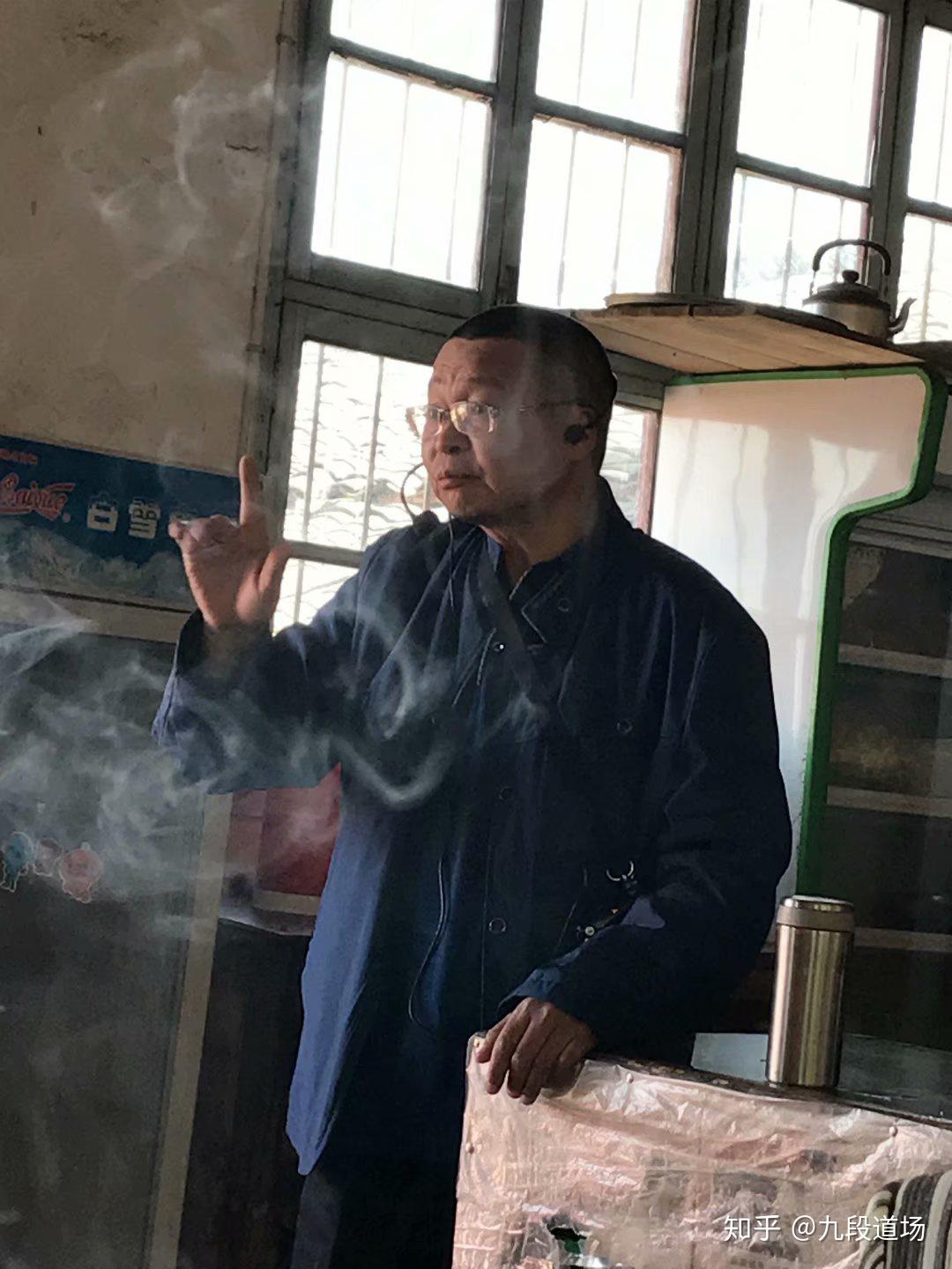 屠刀的风流与风骨——序菜九段《屠刀续集》 - 知乎