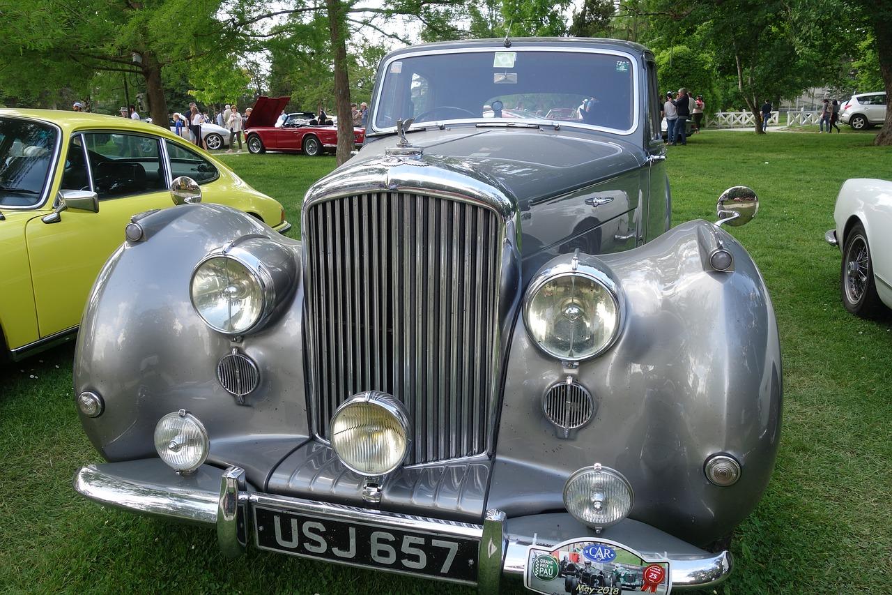 4. 内置功能丰富