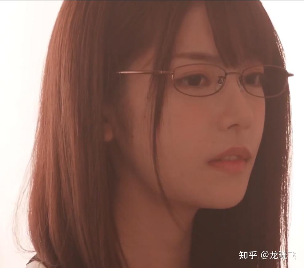 请问枫可怜有啥代表作? - 知乎