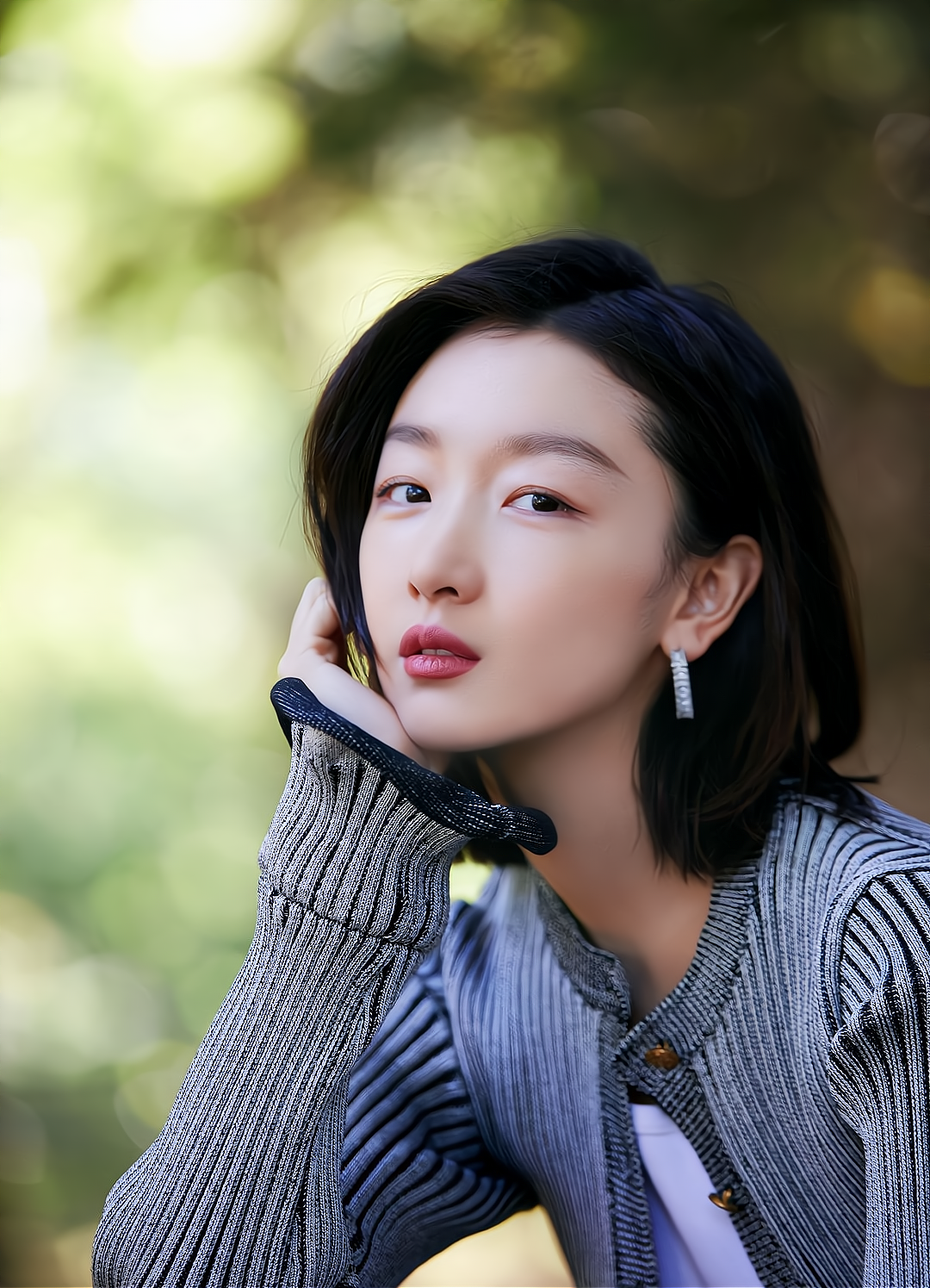 有没有惊天为人女明星高清壁纸分享? - 知乎