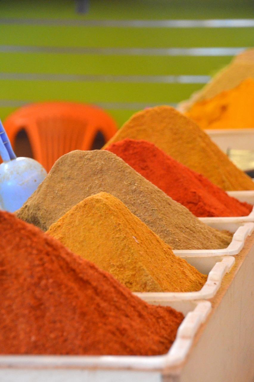 2. 防水涂料选择