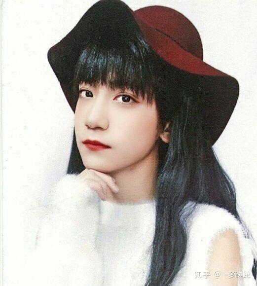 你有哪些时代峰峻艺人部姚景元李天泽的图片还有陈泗旭