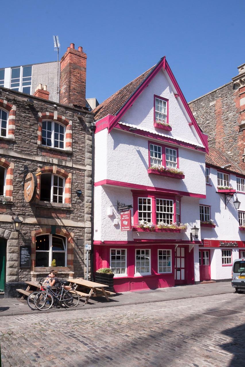 房屋坐什么向辰