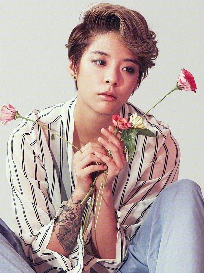 amber刘逸云有哪些好看的图? - 知乎