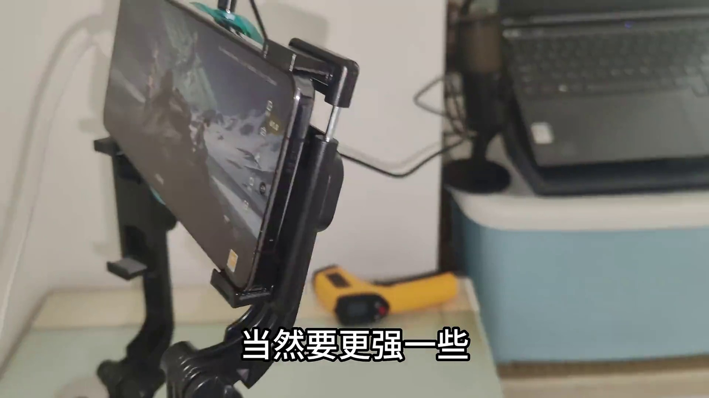 直降45℃+40w!黑鲨6max凡人联名款散热器测评!