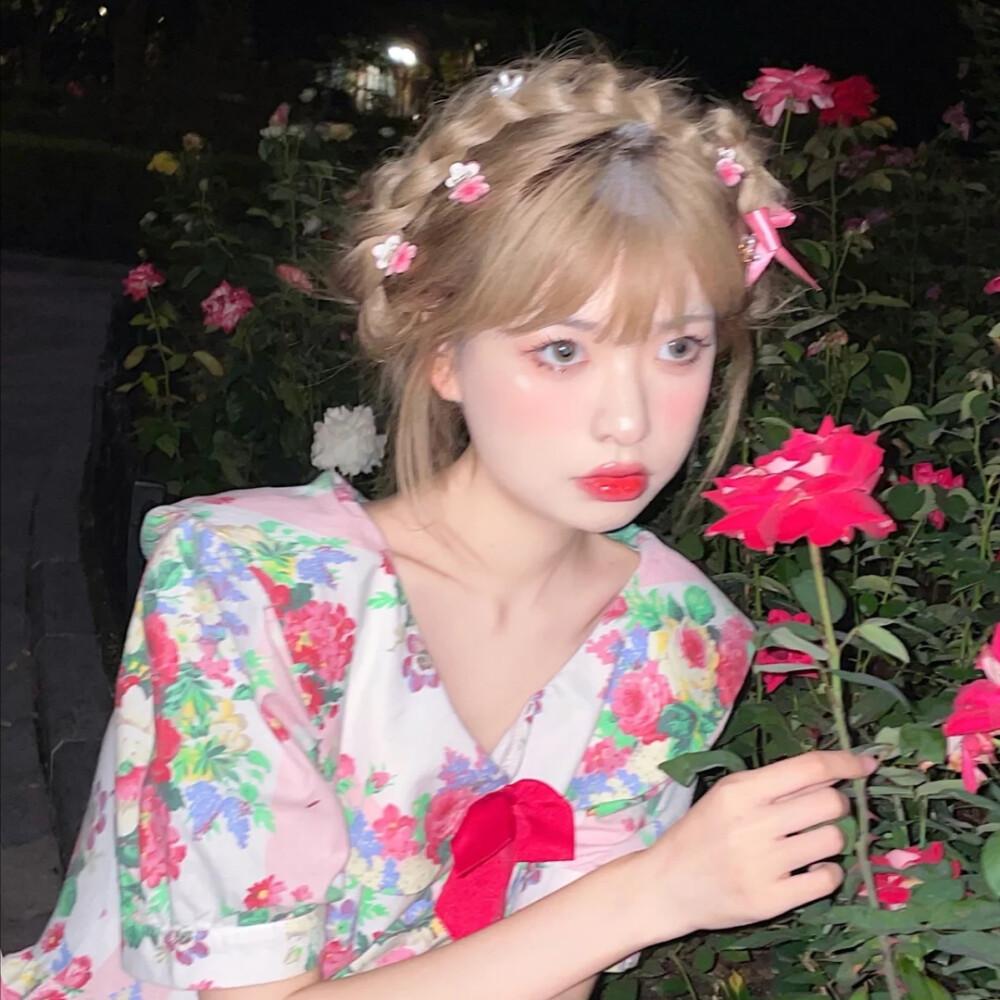 求温柔可爱的女生头像